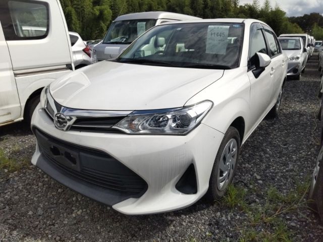 11445 Toyota Corolla axio NZE164 2018 г. (LUM Tokyo Nyusatsu)